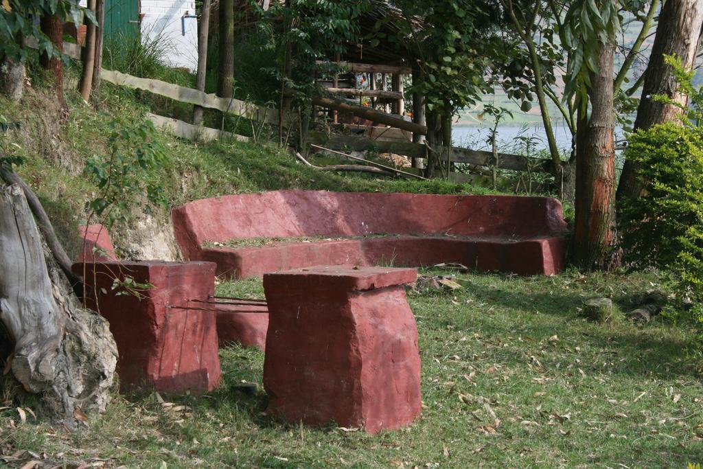 Amasiko Homestay Lake Bunyonyi Kabale Eksteriør billede